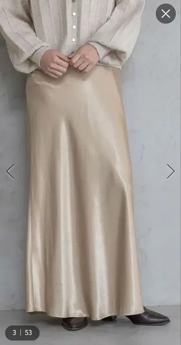 a part by 카트린 새틴 내로우 스커트