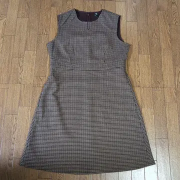 유니클로 더블 페이스 미니 원피스 M 사이즈 브라운