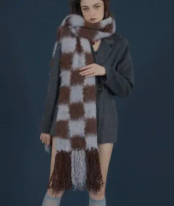 샤기 볼륨 프린지 컬러 머플러/Mili affinity