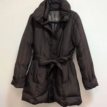 블랙 다운 자켓 벨트 포함 M~L 사이즈