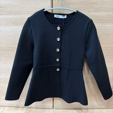 택 포함 미사용품 ZARA S 사이즈 노카라 자켓