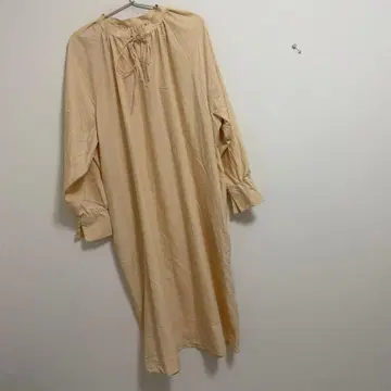 뷰티&유스 유나이티드 애로우즈 BY 개더 스모크 원피스