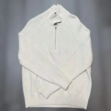COS 화이트 하프 지퍼 스웨터 M