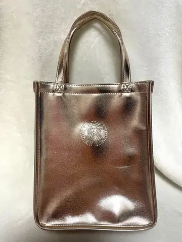 새상품 스타벅스 홀리데이 2024 쇼핑백 메탈릭 골드 백