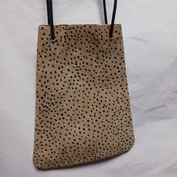 Recipe 도트 무늬의 숄더백