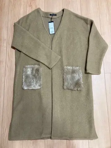 잉그 포켓 퍼 롱 가디건 M 사이즈