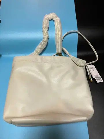 두즈엠클래스 CELER Medium Pouch 백 셀리