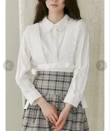 [ 새상품급 ] 핀턱 하네스 블라우스