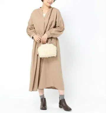 미착용 스튜디오 클립 울 혼방 원피스