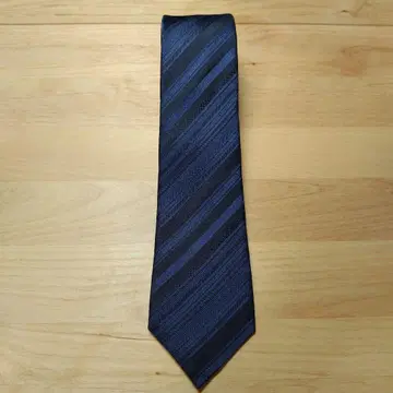 TAKEO KIKUCHI 넥타이 다크 블루