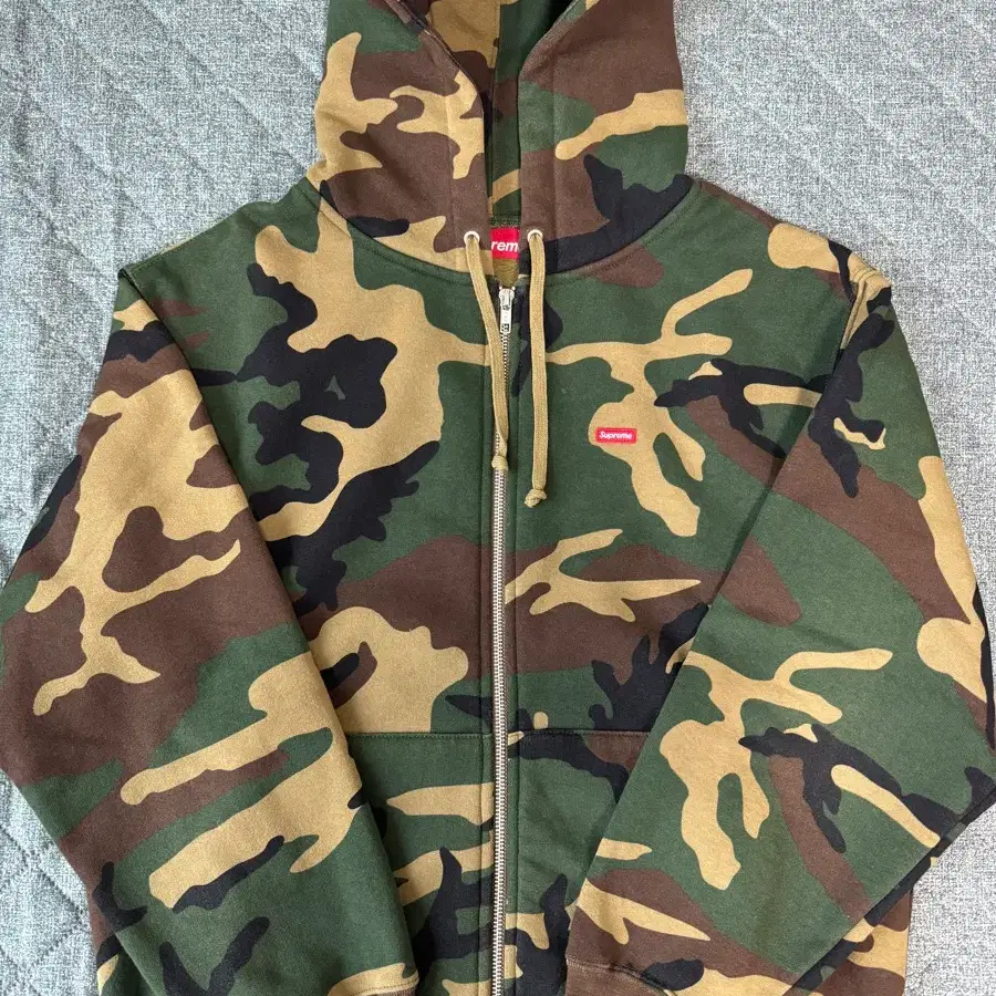 Supreme Box Logo Hooded Sweatshirt (25FW) 