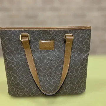 니나리치 지라프 패턴 핸드 토트백 포멀 백