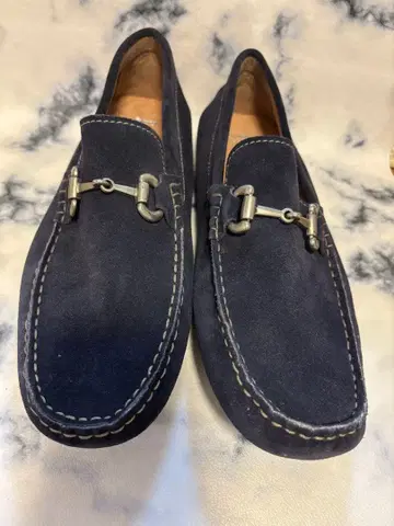 [ 새상품급 ] ELLE 네이비 스웨이드 모카신 로퍼