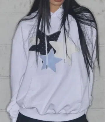 FANCY CLUB 엔젤 패치 풀오버 후드티