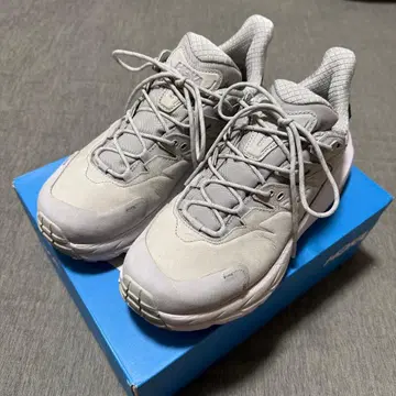[새상품급] HOKA KAHA2 LOW GTX