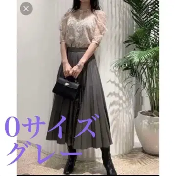 0 사이즈 그레이 플리츠 스커트