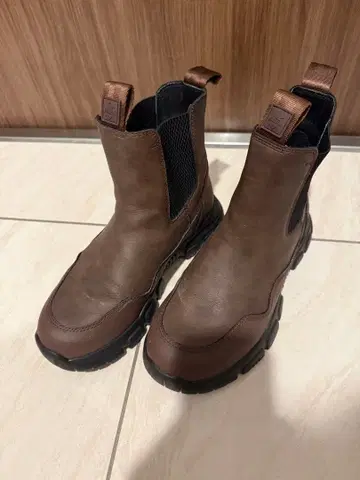 SHAKA 사이드 고어 부츠