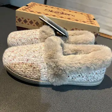 [ 새상품 사이즈 23.0cm ] 스케쳐스 퍼 슬립온 베이지 미사용