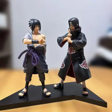 우치하 사스케 & 우치하 이타치 피규어 세트