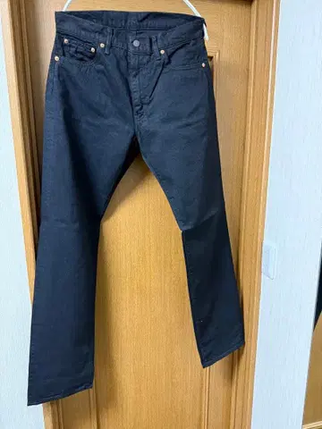 TCB 청바지 505 블랙 스트레이트 데님 팬츠 33