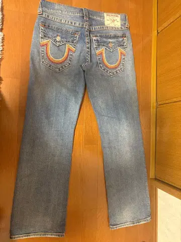 TRUE RELIGION 부츠컷 데님 라이트 블루