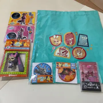 주토피아2 복권 토트 아크릴 스탠드 러버 마스코트 캔 거울 멀티 케이스