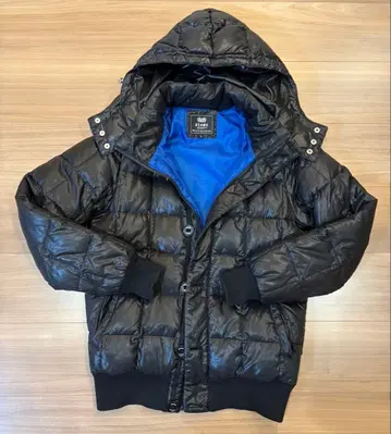 BEAMS 후드 부착 다운 자켓 블랙 (후드 탈부착 가능)