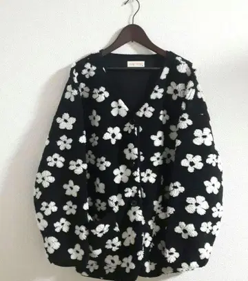 ANAP 아냅 꽃무늬 플리스 블루종