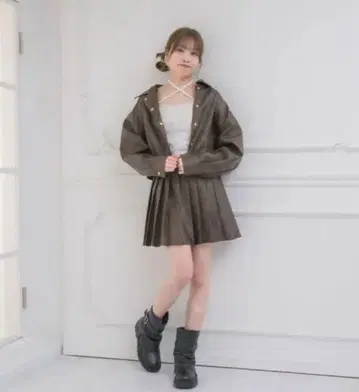 emsexcite RETRO GIRL 가죽 셋업 브라운