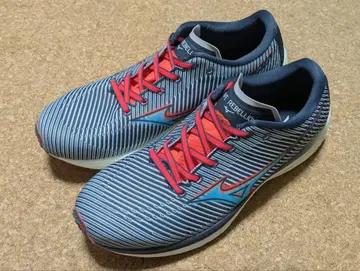 미즈노 웨이브 리벨리온 27.5cm