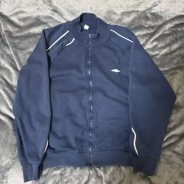 UMBRO 네이비 집업 자켓