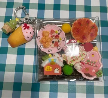 가챠 채워 넣은 듯한 파우치 크리스마스