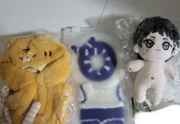 문빈 봉제 인형