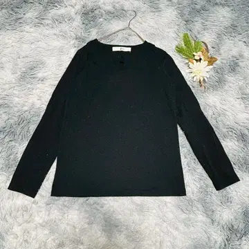 한국제 긴팔 티셔츠 무지 심플 캐주얼 크루넥 블랙