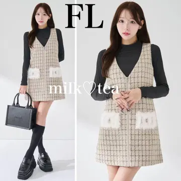 택 포함 새상품 다리치 프론트 지퍼 트위드 미니 원피스 베이지 FL