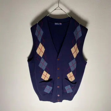 아가일 무늬 버튼 프론트 니트 베스트 네이비 울 100% L
