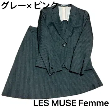 LES MUSE Femme 스커트 셋업 그레이 x 핑크