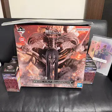 제일복권 진격의 거인 ~땅울림~ 마지막의 거인 피규어 땅울림 피규어 9개