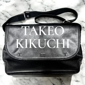 컨디션 최상 TAKEO KIKUCHI 블랙 가죽 숄더백 가격 인하 가능
