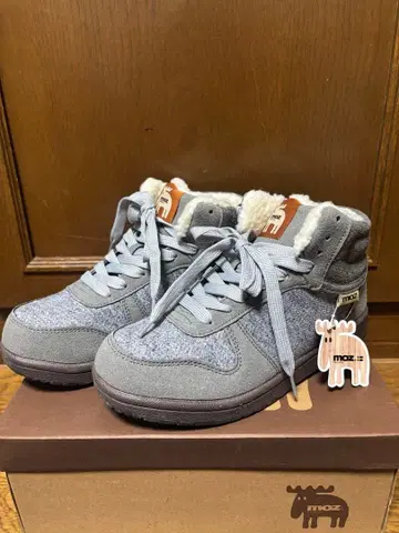 [ 미사용 새상품 ] moz 23.5cm 숏부츠