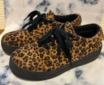 레오파드 무늬 스니커즈 캐주얼 Lovevenus