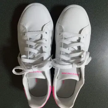 SKECHERS 메모리폼 탑재 스니커즈 주말 한정 가격 인하!!