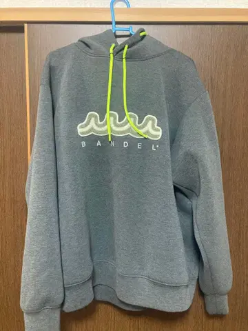 무타 마린 후드티