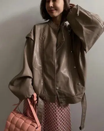 Ameri RETRO FAKE LEATHER JACKET 베이지