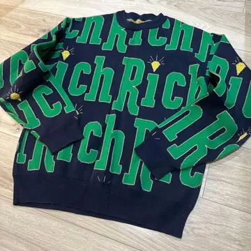 JoyRich 로고 프린트 크루넥 스웨터