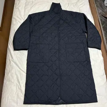 유니클로C 퍼프 테크 오버사이즈 코트 블랙 사이즈 L