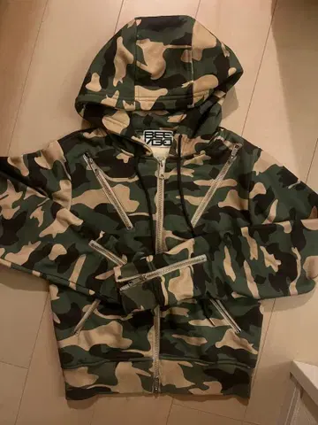 BEEDEN 카모플라쥬 지퍼 후디