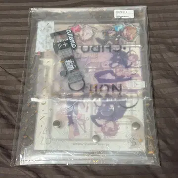 ChroNoiR [CNR] 카탈로그 & 굿즈 세트