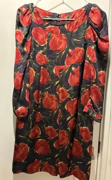 로이스크레용 원피스