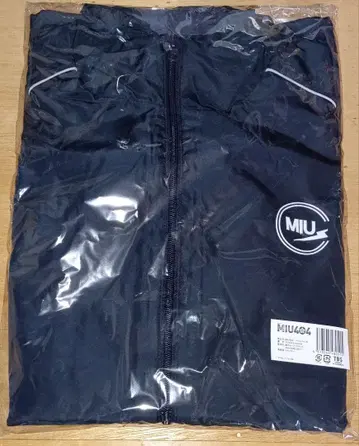MIU404 점퍼 2024 XL